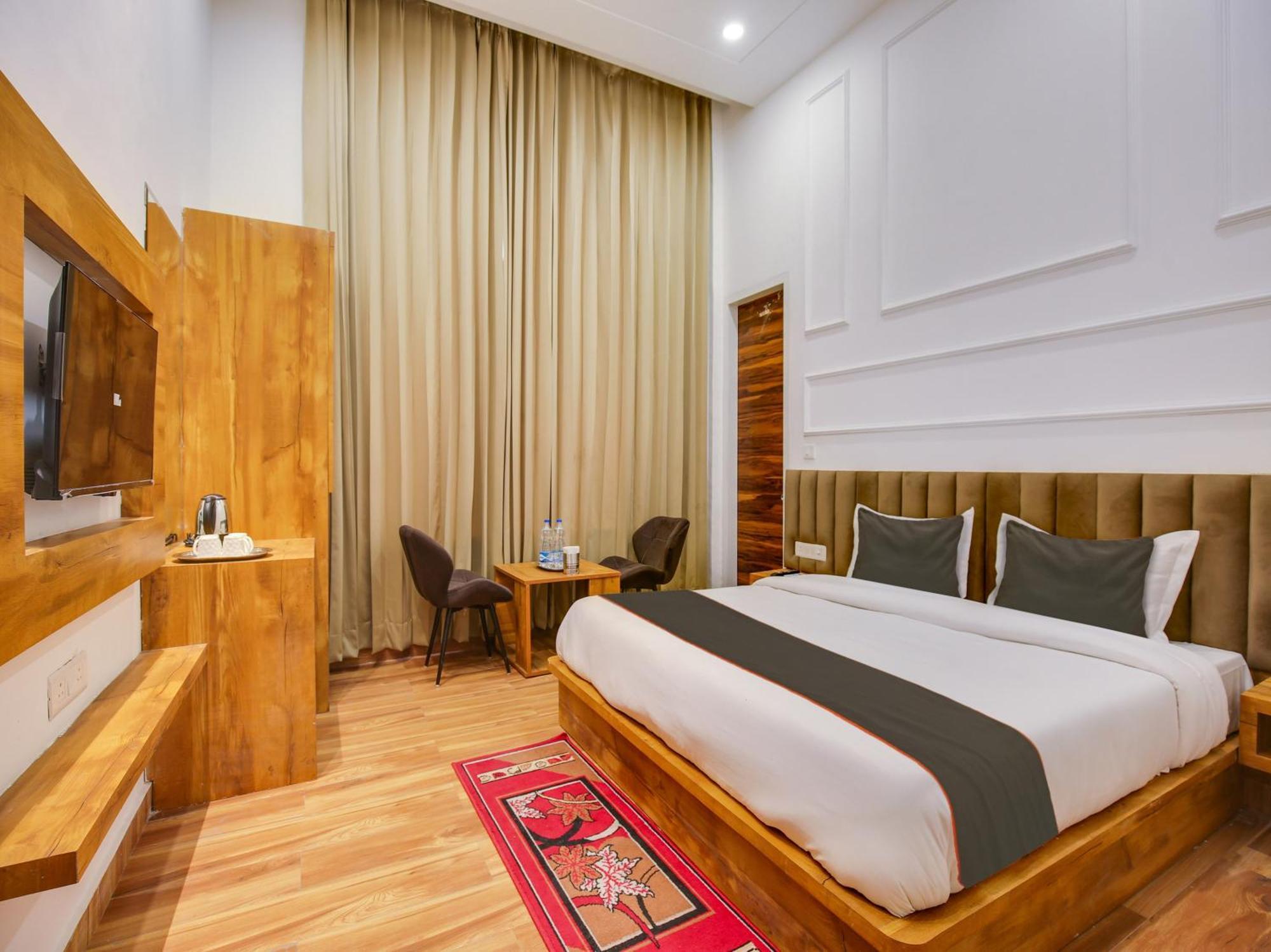 Fabhotel Amar Villa Amritszár Kültér fotó