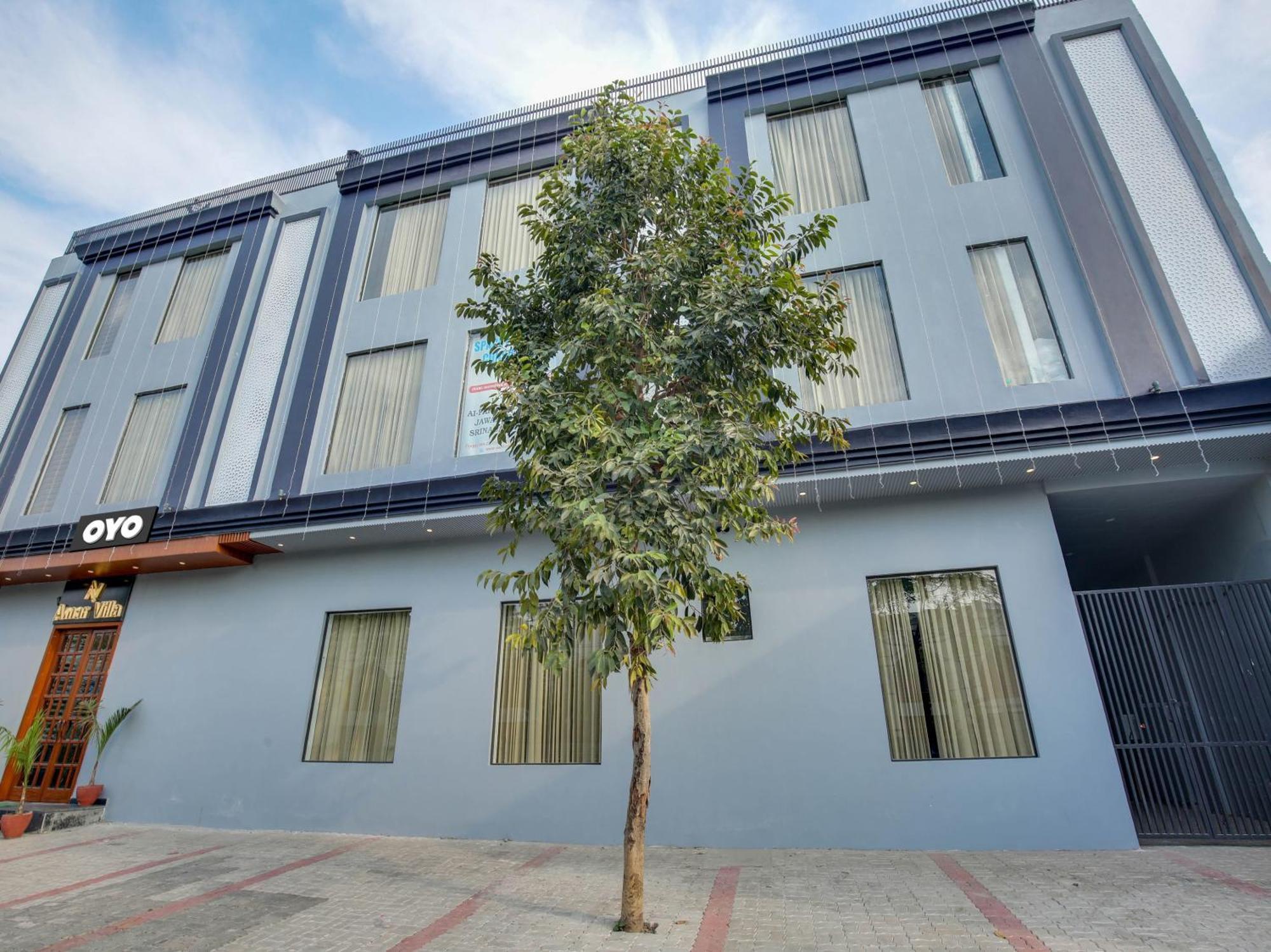 Fabhotel Amar Villa Amritszár Kültér fotó