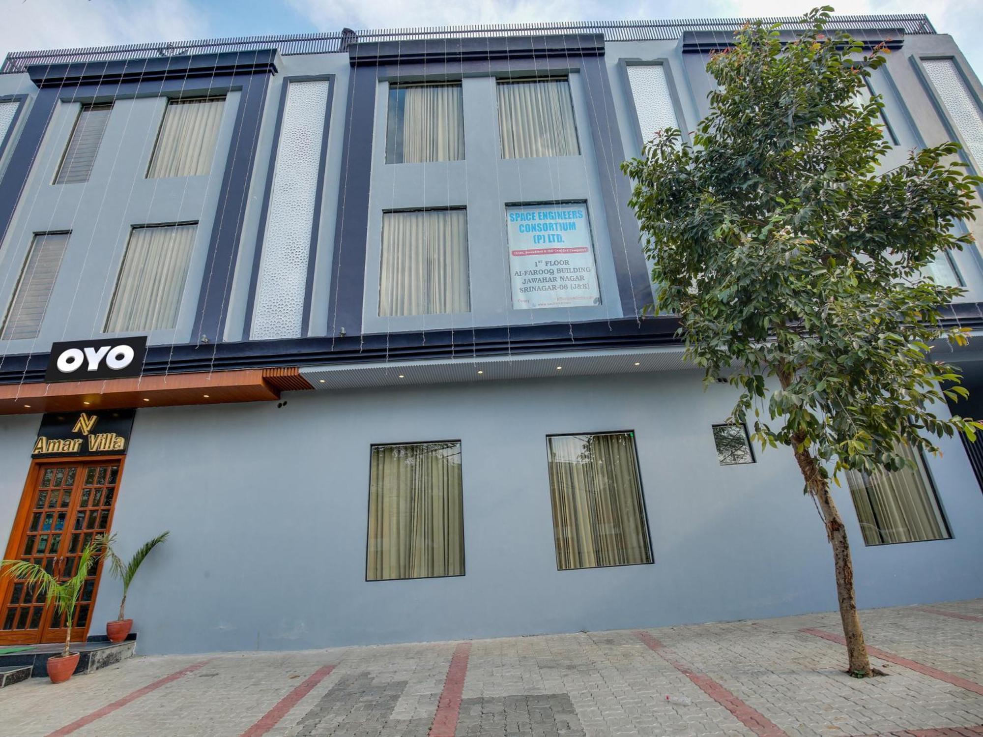 Fabhotel Amar Villa Amritszár Kültér fotó