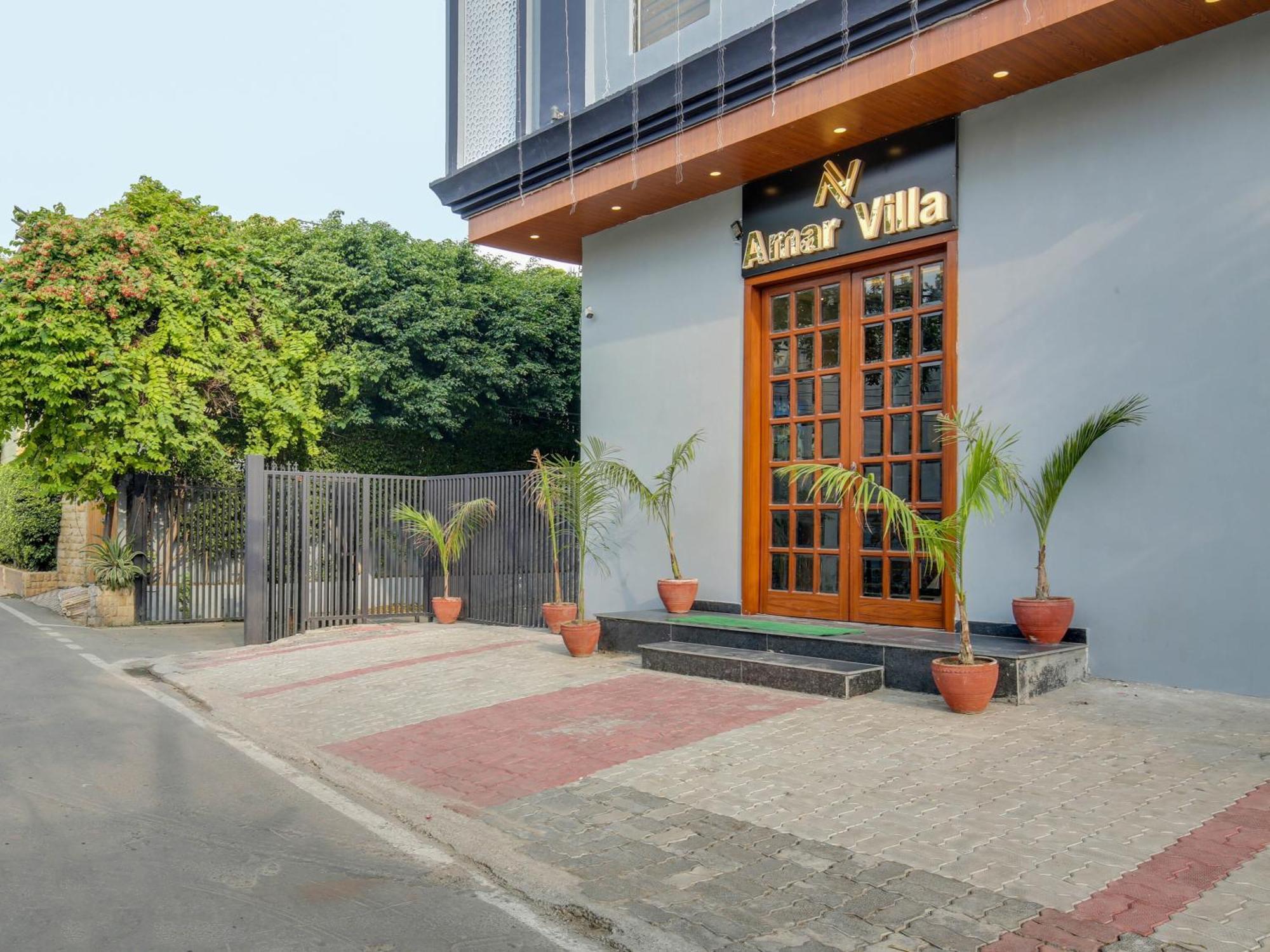 Fabhotel Amar Villa Amritszár Kültér fotó